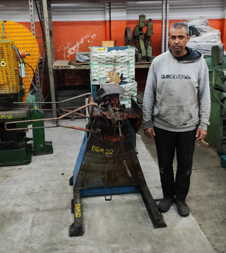 Desbobinador de Chapas 440mm x 1500 kg - Imagem 2
