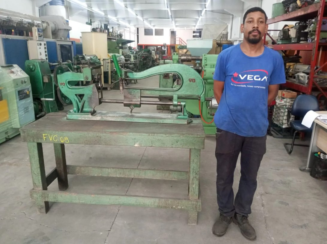 Tesoura Rotativa Manual - Imagem 2