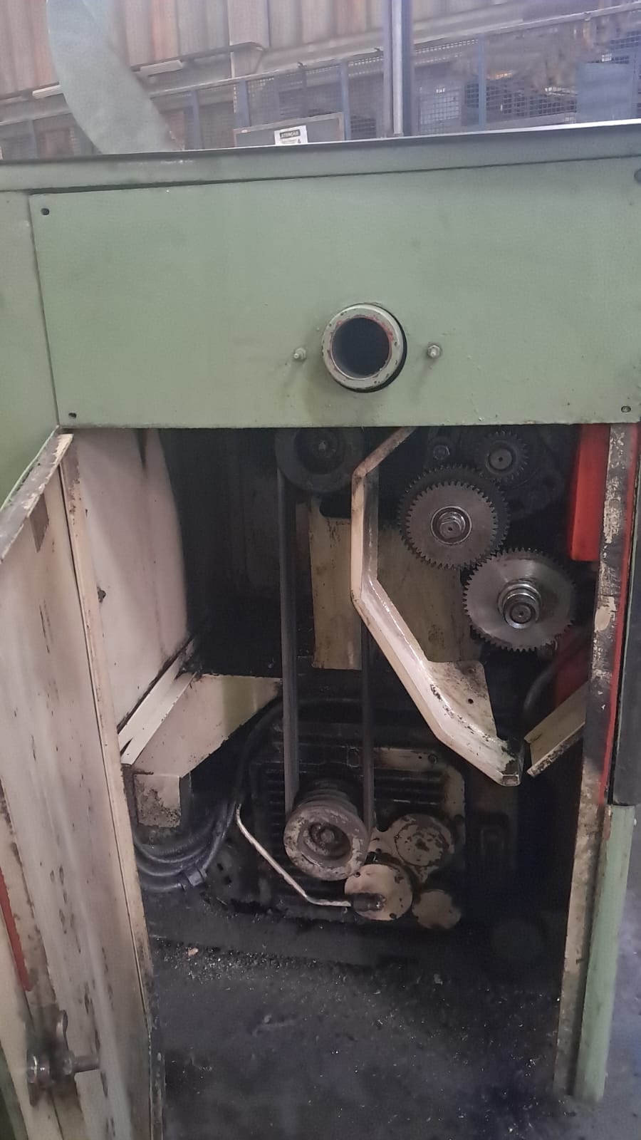 Torno Mecânico Romi I-30 - Imagem 11