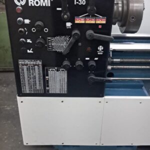 Alternative view of Torno Mecânico Romi I-30
