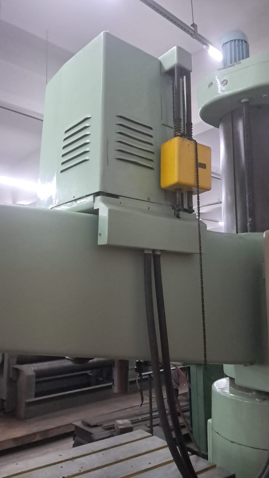 Furadeira radial 2000 X 110 mm - Imagem 8