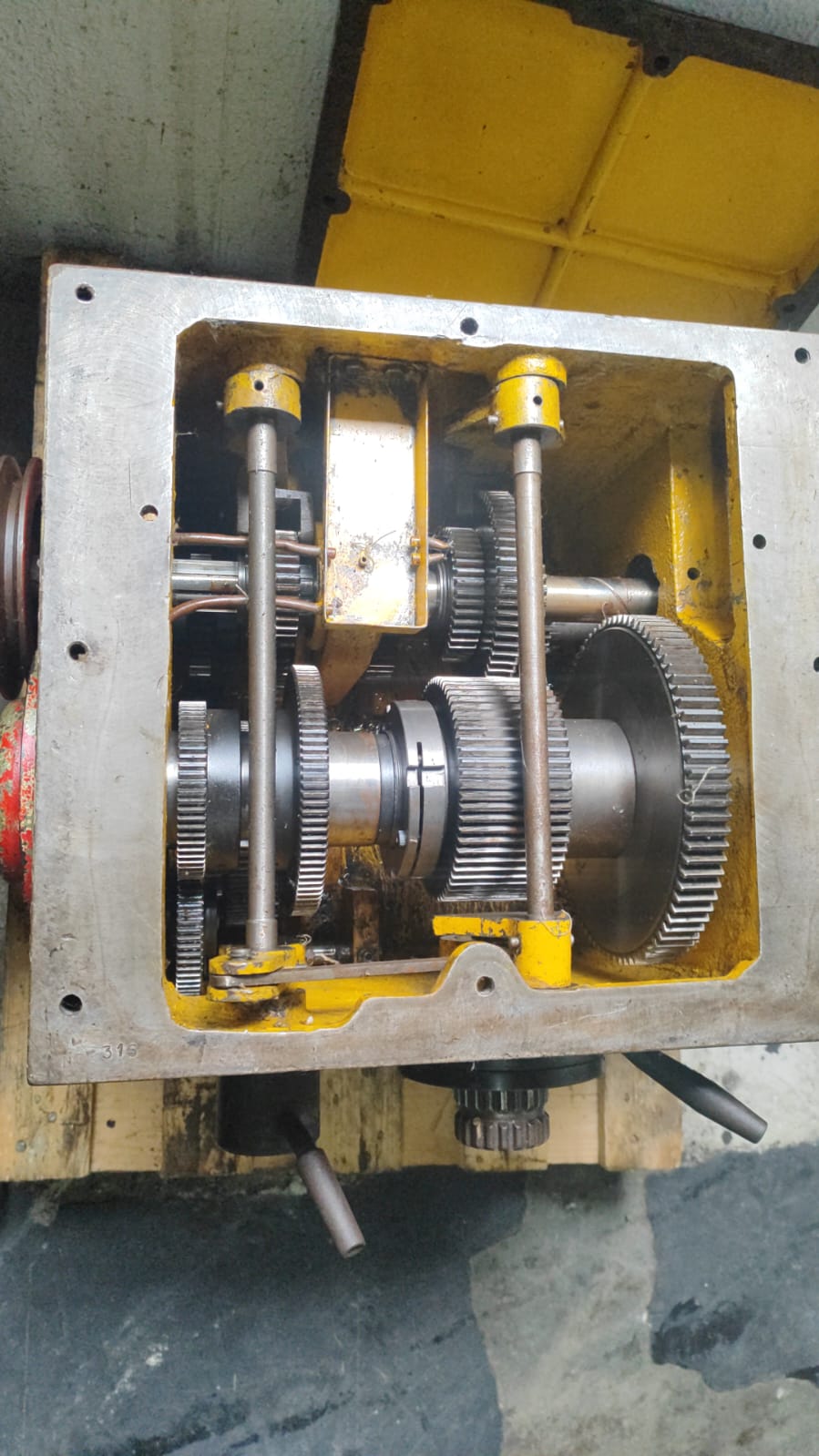 Cabeçote Fixo de Torno Nardini DT 650 - Imagem 4