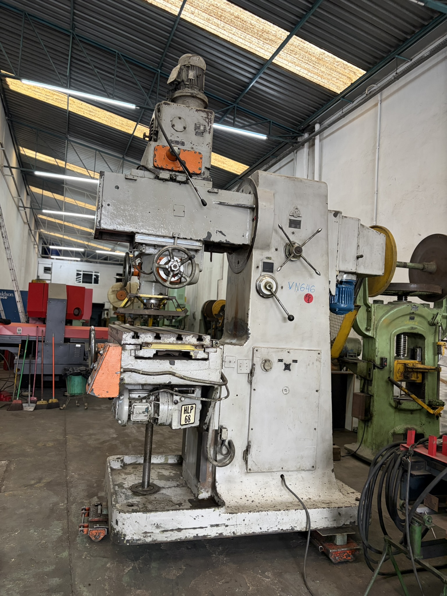 Fresadora Vertical PeL Hagen GFE 70 - Imagem 3
