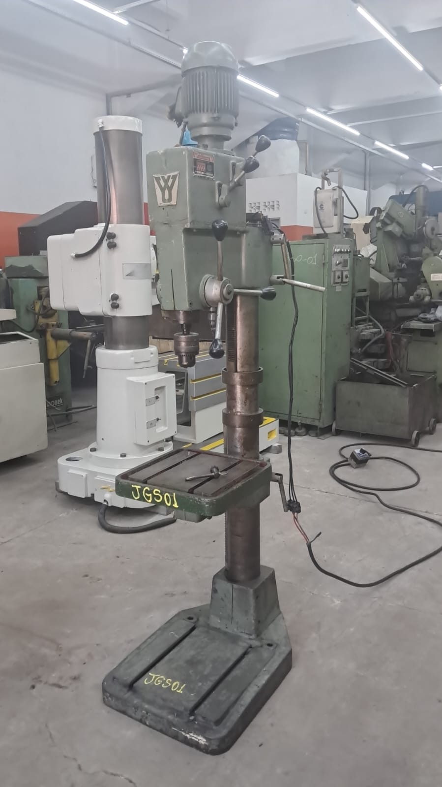 Furadeira de Coluna Yadoya FY-S25 - Imagem 2