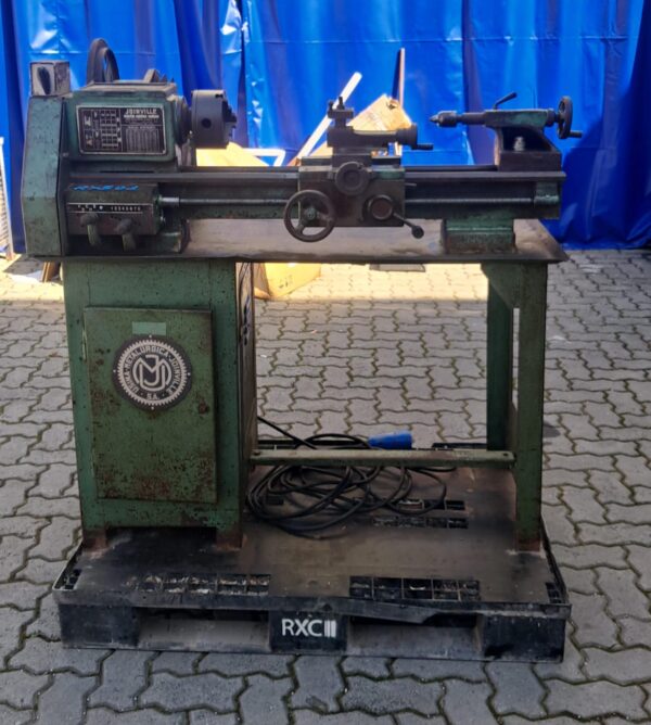 Torno Mecânico de Bancada Joinville modelo 117 RCN
