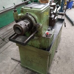 Torno Revólver AMA TR-5 passagem 2.½" - Imagem 4