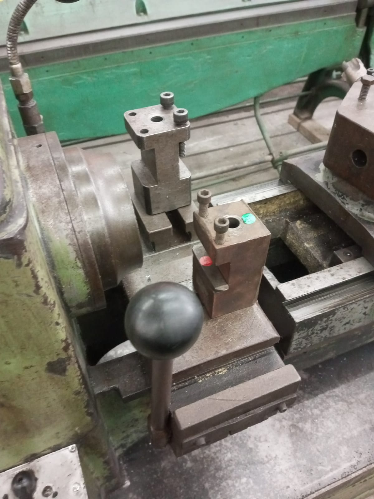 Torno Revólver AMA TR-5 passagem 2.½" - Imagem 8