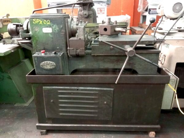 Torno Revólver AMA TR-5 passagem 2.½"