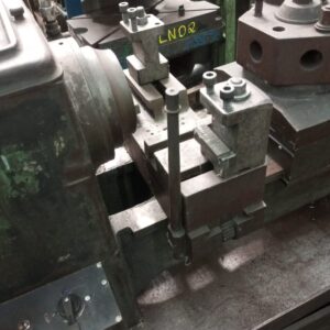 Torno Revólver AMA TR-5 passagem 2.½" - Imagem 3