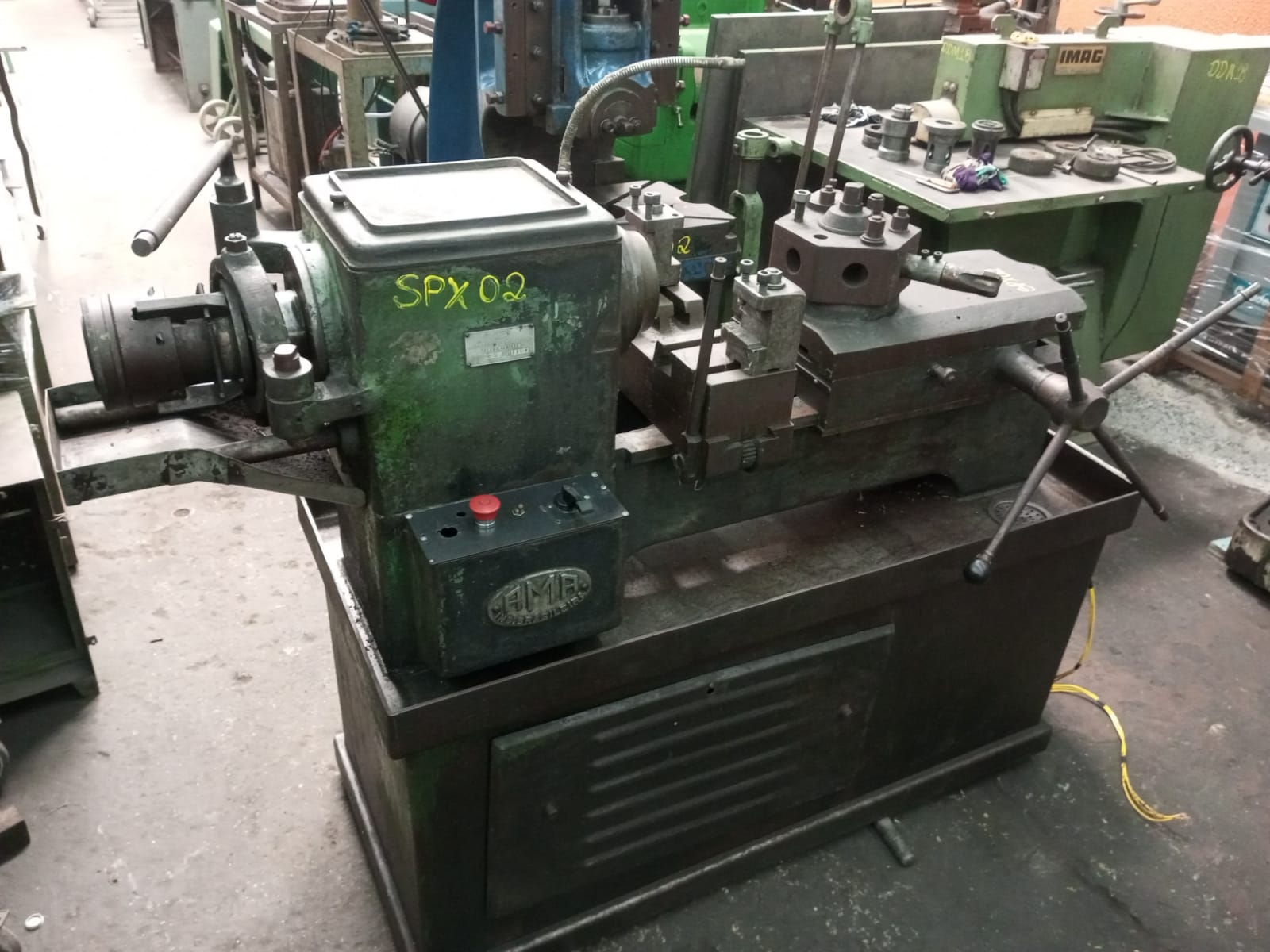 Torno Revólver AMA TR-5 passagem 2.½" - Imagem 6