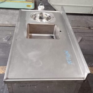 Pia com gabinete de inox - Imagem 5
